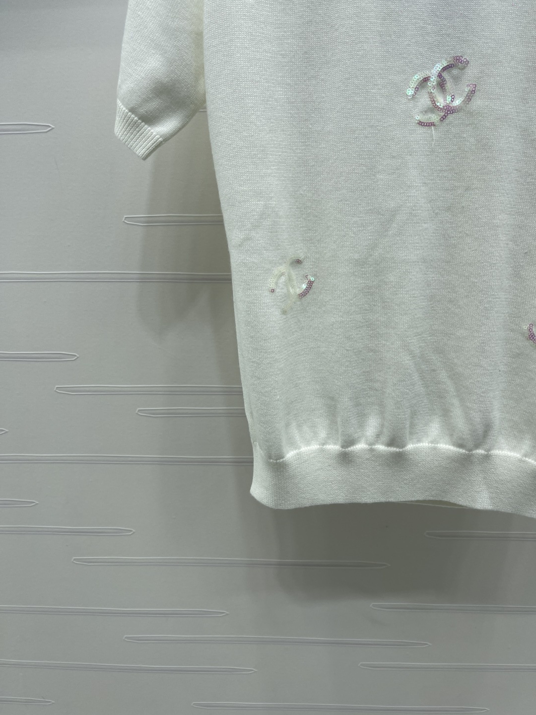 Women's short sleeves